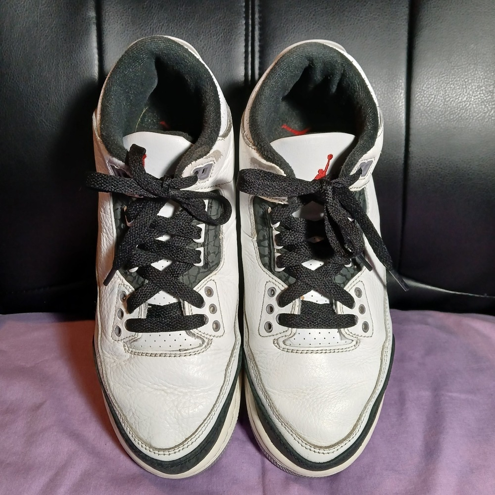 Nike Air Jordan 3 Retro Cement Grey Y7 /‎ Women's Size 8